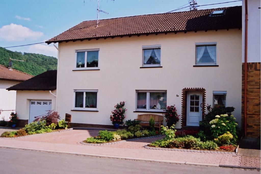 Ferienwohnung Steinebach Daun Dış mekan fotoğraf